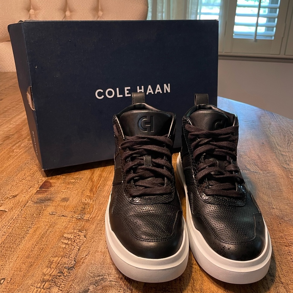 Woman’s Cole Haan grand rally mid cut sneaker